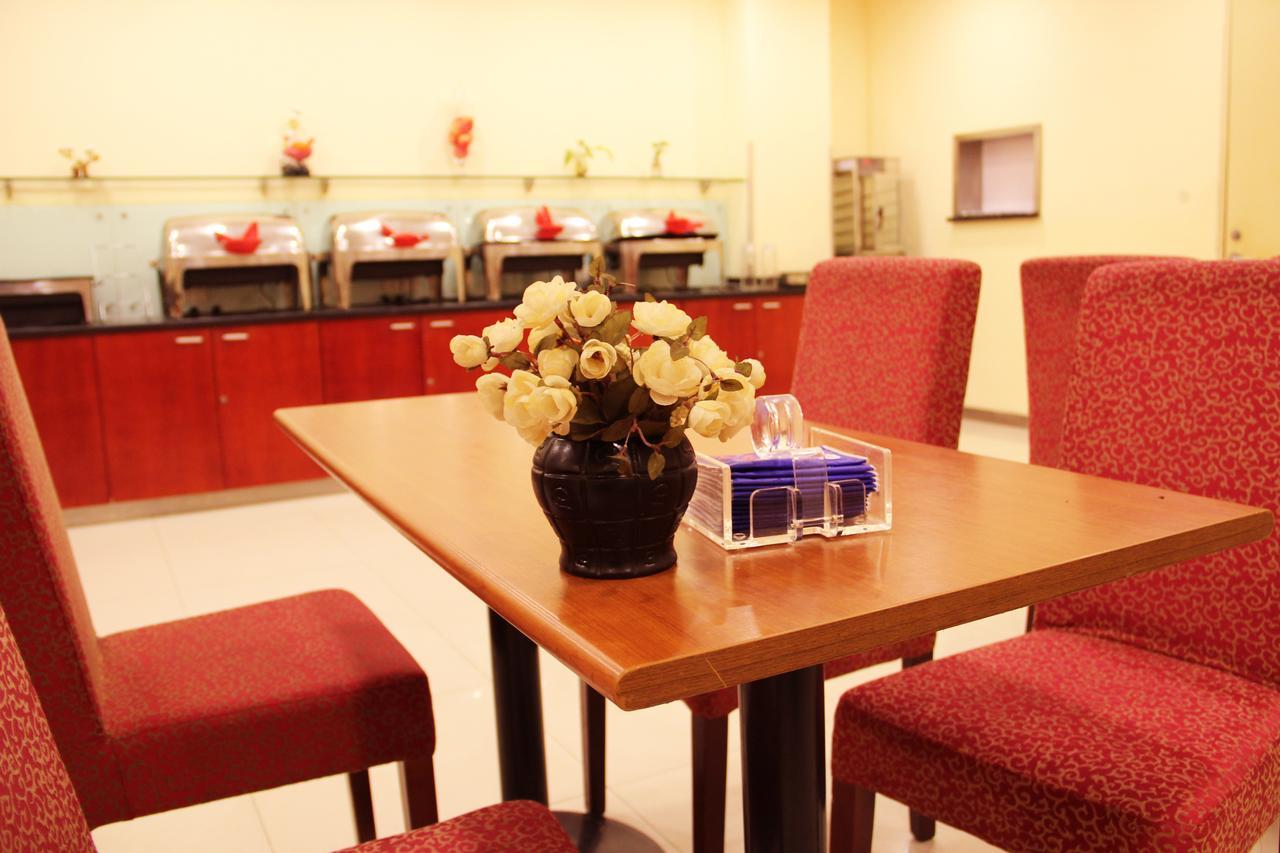 Hanting Hotel Shenyang Sujiatun Railway Station Habitación foto