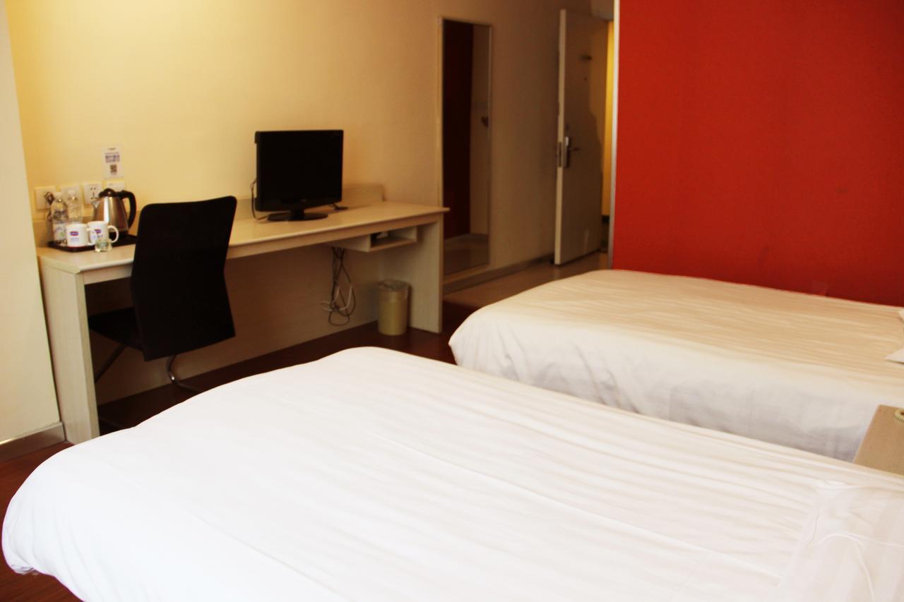 Hanting Hotel Shenyang Sujiatun Railway Station Habitación foto